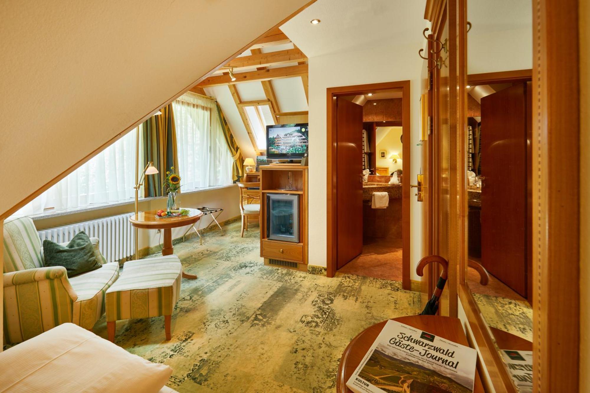 Erfurths Bergfried Ferien & Wellnesshotel Hinterzarten Exteriör bild